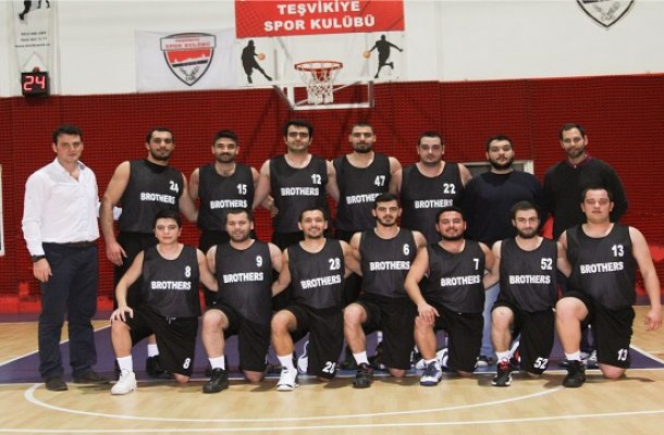 BEŞİNCİ ÇEYREK FİNALİST BROTHERS
